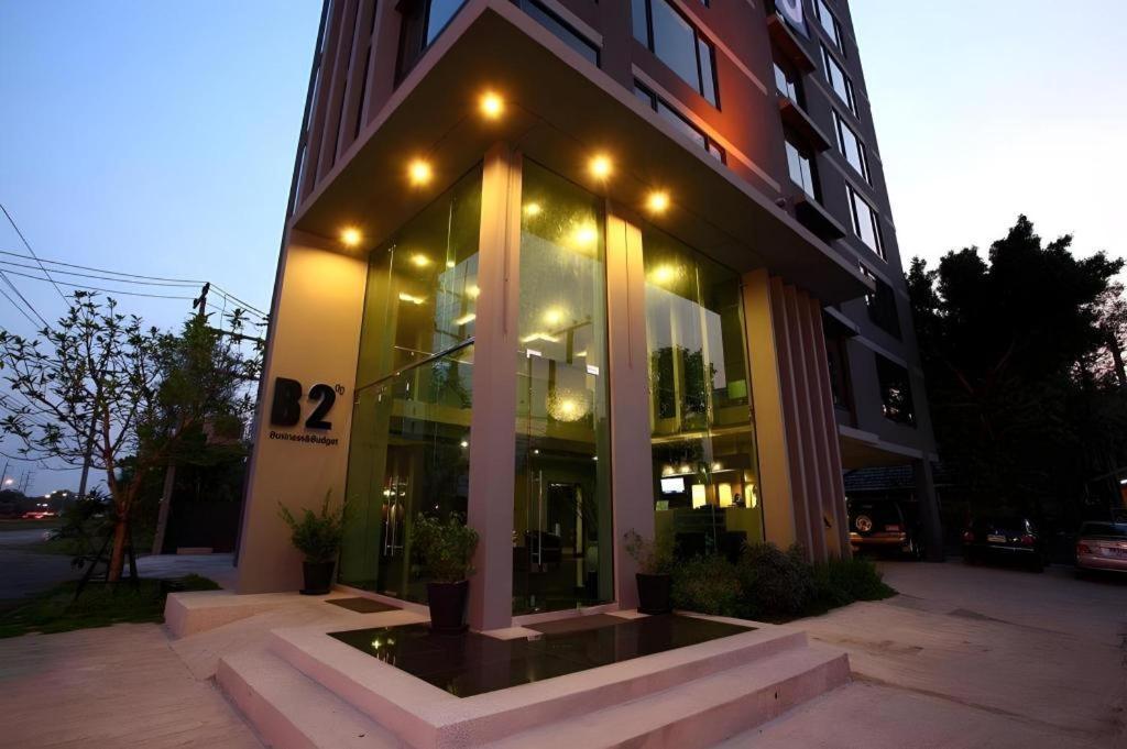 B2 Black Business And Budget Chiang Mai