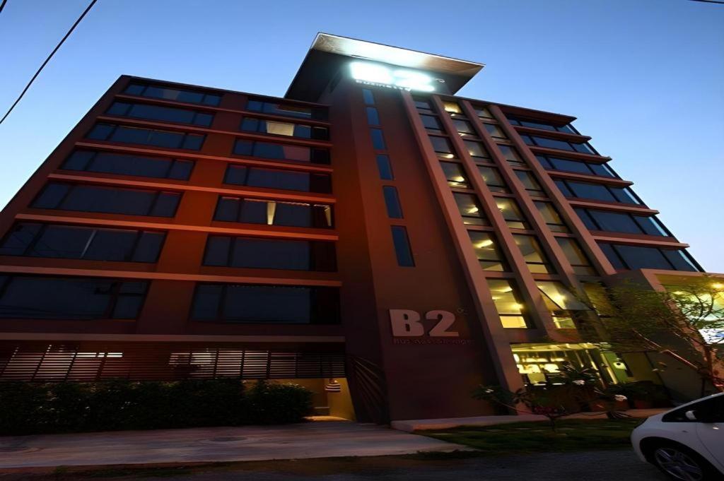 B2 Black Business And Budget Hotel Chiang Mai