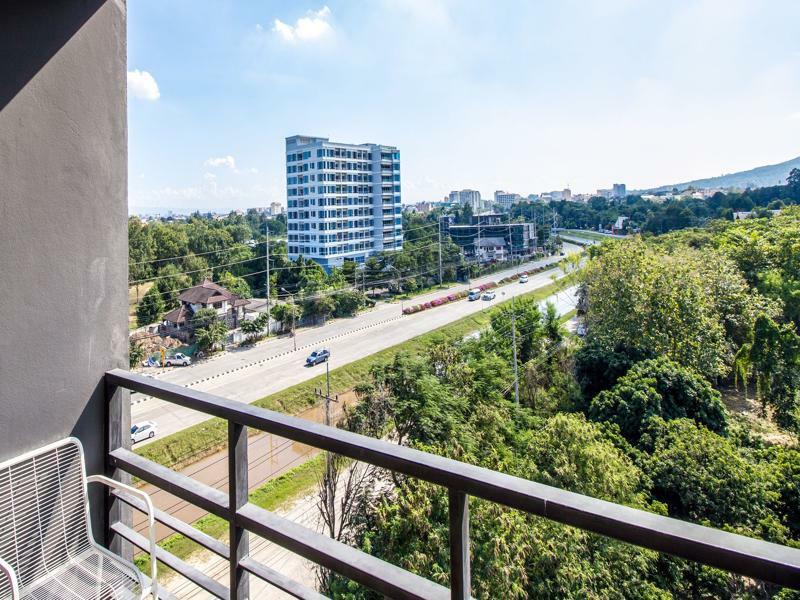 Hotel B2 Black Business And Budget Chiang Mai
